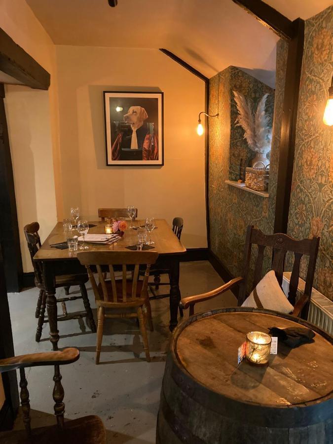 The Old Smithy Inn Welcombe Екстер'єр фото